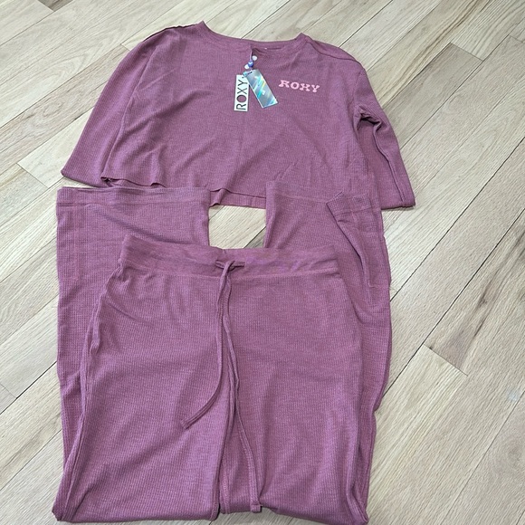 Roxy Other - NEW Roxy lounge/pj set